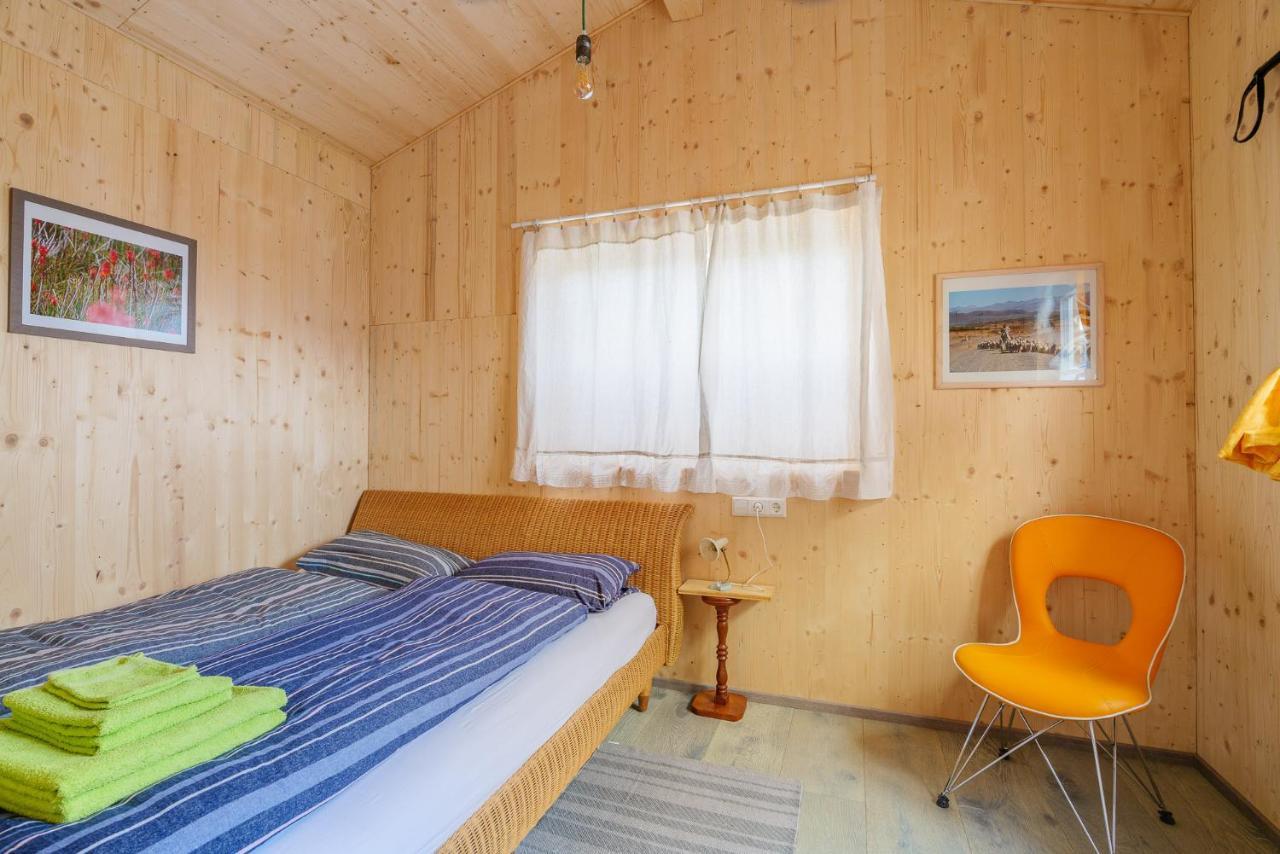 Loßburg Tiny-Ferienhaeusle Casa Wendyヴィラ エクステリア 写真